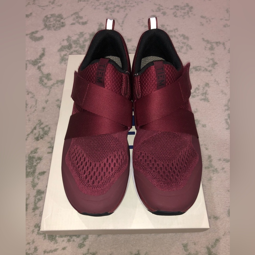 cycling shoes with SPD cleats & inserts
